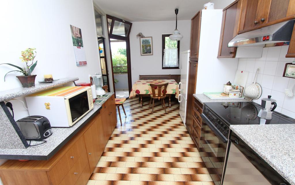 Apartment Vesna 罗维尼 客房 照片