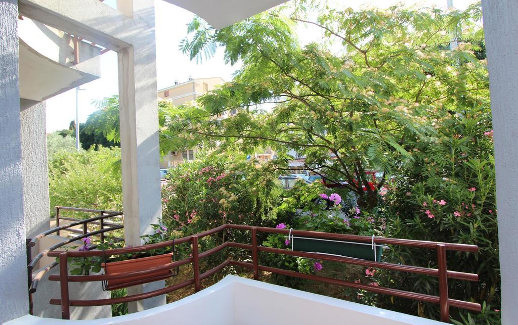 Apartment Vesna 罗维尼 外观 照片