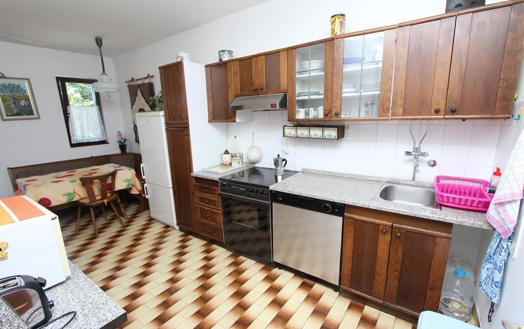 Apartment Vesna 罗维尼 客房 照片